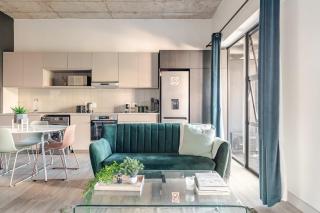 The Lineal City Apartment in heart of Sandton with Backup Water and Power - Johannesburg - 0