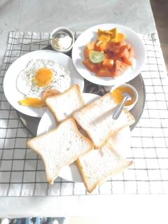 Dilena Beach Inn - 9