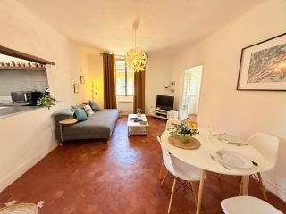 Typical Niçois apartment in the heart of old town - Nizza - 5