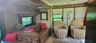 Equipped Camper Lovely for a Glamping Getaway in Louisiana - - 2