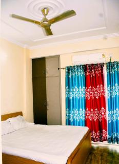 The Royale Retreat Apartment - 9