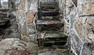 Tranquil Stone Cottage Behind Castle Walls in the Ozarks - Omaha - 3