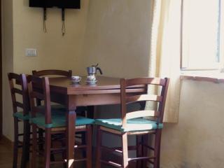 Holiday home in Canossa with Swimming Pool, Garden, Barbecue - Mulazzo - 4