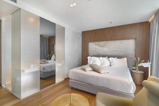 Maritim Hotel Plaza Tirana - Tirana - 8