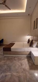 Hotel Prithvi By Admire Stays - Neu-Delhi - 1