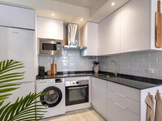 Pass the Keys Stylish La Cala apartment Stroll to the beach - Mijas - 3