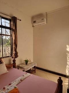 Shalom Homestay - Kilindoni - 8