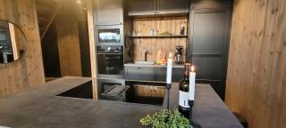 Luxury Mountain Cabin Modern and Stylish - - 5
