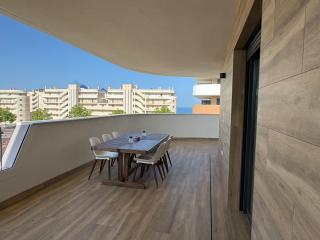 Brand new Penthouse with Huge Terraces, Pool, Fitness Center and Garage - Arenales del Sol - 7