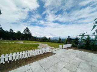 The Laylah - A Luxury Villa - 4