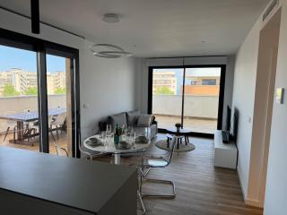 Brand new Penthouse with Huge Terraces, Pool, Fitness Center and Garage - Arenales del Sol - 4