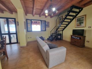 Villa Veranda Panoramica by Holiday World - 4
