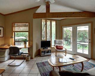 Relaxing Cottage for Couples in Peaceful Forest near Austin, Texas - Austin - 0