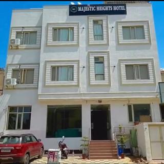 Majestic Heights Hotel - Jaipur - 9