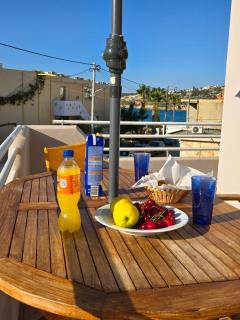 Nora Apartment in Almyrida - 2