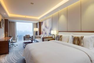 Intercontinental Jinan City Center by IHG - Jinan - 2