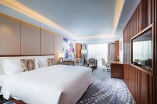 Intercontinental Jinan City Center by IHG - Jinan - 1