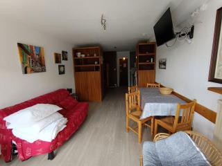 Studio exposé sud avec balcon, à 200m des pistes et commerces, animaux acceptés - FR-1-445-26 - Montgenèvre - 0