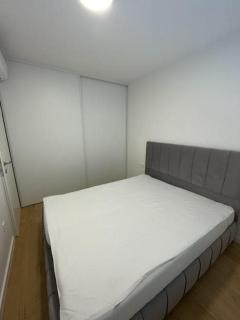 Lux & Modern 1BDR APT, Free Parking - Zagreb - 1