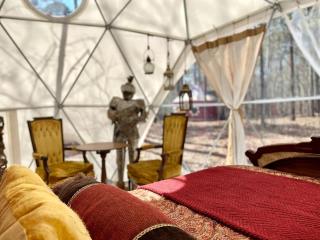 Gorgeous Glamping Dome Rental for an Off-Grid Weekend Getaway near Lake Oconee, Georgia - Turnwold - 7