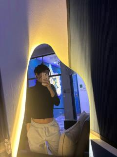 Cloudy Room - Amoureux Homestay - Hanoi - 2