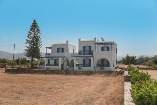 Galanos Studios Naxos - Naxos Chora - 4