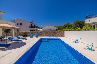 Holiday house DAN with private pool - Kras - 8
