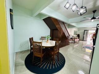 Bayan 10 Homestay, Ayer Keroh Guest House - 4bedrooms, 15minutes to town - Kampong Bukit Katil - 9