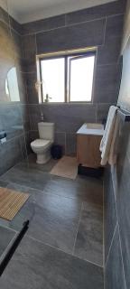 The Ranch House at African Safari Lodge - Grahamstown - 5