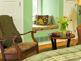 Charming Room Rental for a Weekend Getaway on Maryland's Eastern Shore - Rock Hall - 4