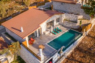 Amazing 1BR Stone Villa with Pool & Terrace - Gelemiş - 5