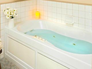 Charming Cottage Rental for a Getaway in Northeastern Maryland - Rock Hall - 2