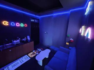 Arcade Room - Amoureux Homestay - Hanoi - 2