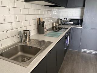 2-Bed Flat in Sports Hub - Walk to MUFC & Cricket - Manchester - 5