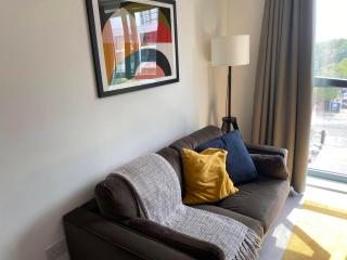 2-Bed Flat in Sports Hub - Walk to MUFC & Cricket - Manchester - 1