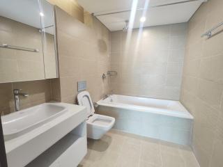 3 Bedroom Apartment in Metropolis - Hanoi - 9