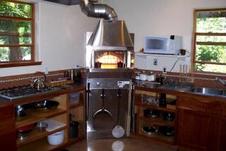 Charming Suite Rental with Deluxe Kitchen on Family Farm on Lummi Island - Lummi Island - 6