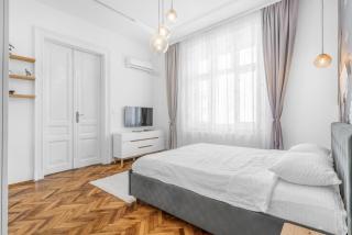 Blue Heritage - Oradea - 8