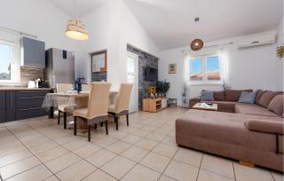 1 Bedroom Gorgeous Apartment In Pag - Pag - 9