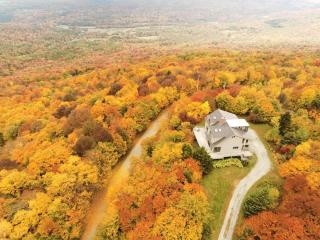 Impressive Cottage Rental on Andover Ridge Ideal for Family Vacations in Vermont - Andover - 9