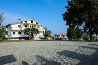Deliziosa Apartments - 9