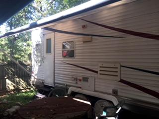 Weekend Getaway Farm Stay Camper on a Peaceful 26-Acre Farm near Allentown, Pennsylvania - - 0