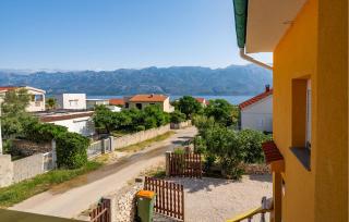 Cozy Apartment In Razanac With Wifi - Ražanac - 3