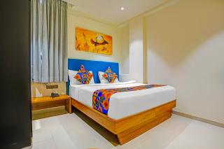 FabHotel Siddharth Inn - Nr Siddharth Bunglows - Gandhinagar - 8