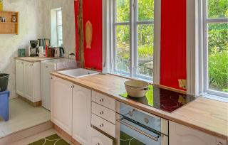 4 Bedroom Pet Friendly Home In Farsund - 6