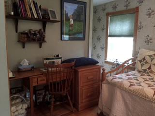 Charming Vacation Room Rental on Idyllic Farm near Bethlehem, Pennsylvania - - 5