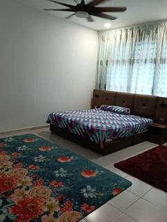 Spacious 2-Storey Home - Kampong Alor - 5