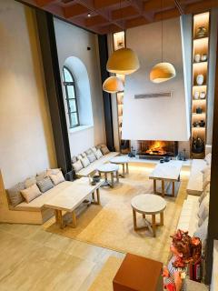 Lecole Hotel - Yenifoca - 3