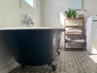 Havelock North Cottage on Organic Orchard - Havelock North - 1
