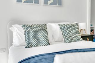 The Van Gogh Loft - By Raymond Properties - 7